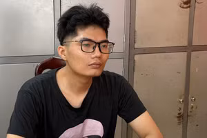 Bị can Trần Trung Nghĩa tại cơ quan Công an. (Ảnh: SĐ)