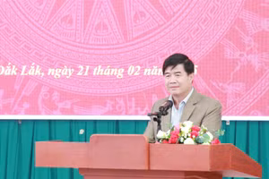 Ông Nguyễn Thiên Văn phát biểu tại Hội nghị sơ kết học kỳ I, năm học 2024-2025, ngành Giáo dục Đắk Lắk. (Ảnh: TT)