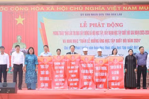 Đắk Lắk phát động phong trào thúc đẩy xây dựng xã hội học tập. (Ảnh: Thành Tâm)