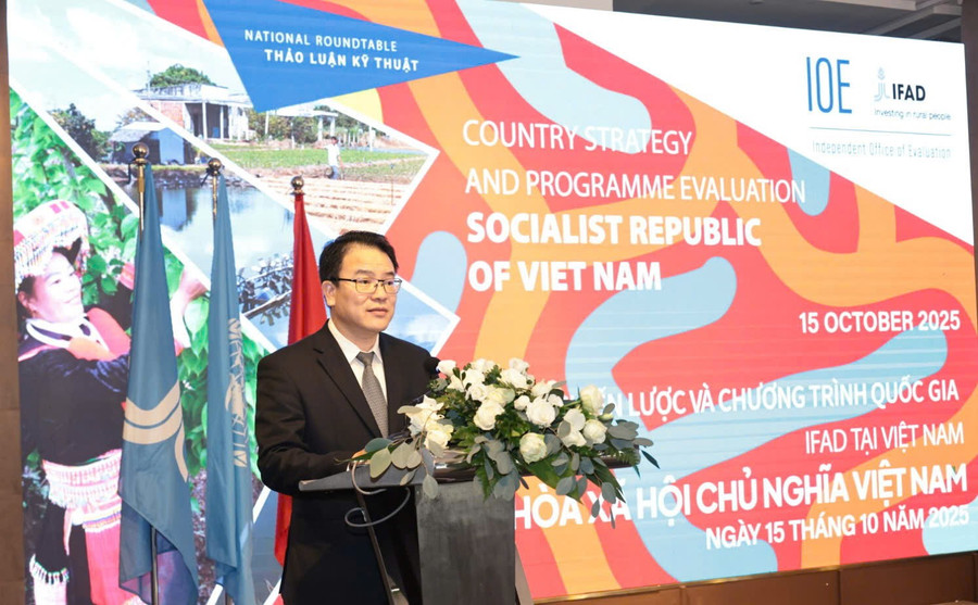 Ông Trần Quốc Phương, Thứ trưởng Bộ Tài chính phát biểu tại sự kiện. thu-truong-tai-chinh.jpg