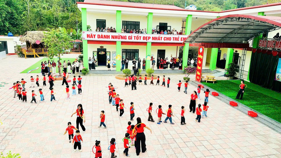 Sở GD&ĐT Thái Nguyên tập huấn về tổ chức hoạt động giáo dục tăng cường tiếng Việt cho trẻ Mầm non vùng DTTS.