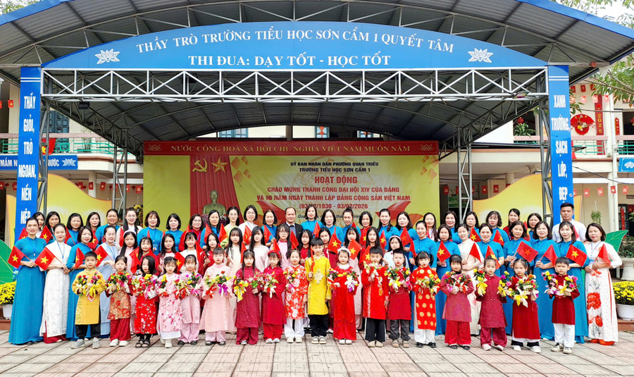 Trường TH Sơn Cẩm 1 tổ chức hoạt động chào mừng thành công Đại hội lần thứ XIV của Đảng và 96 năm Ngày thành lập Đảng Cộng sản Việt Nam.