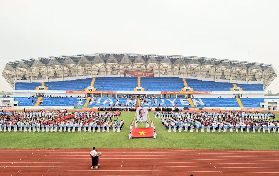 Lễ khai mạc Giải thể thao học sinh phổ thông tỉnh Thái Nguyên năm học 2025 - 2026.