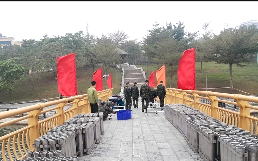 Tại điểm bắn pháo hoa cầu đi bộ - Công viên Văn Lang (phường Việt Trì) sẽ bắn 700 quả pháo tầm cao và 90 giàn pháo tầm thấp.