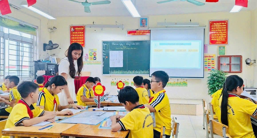 Trường Tiểu học Hương Canh A đẩy mạnh chuyển đổi số trong dạy và học.