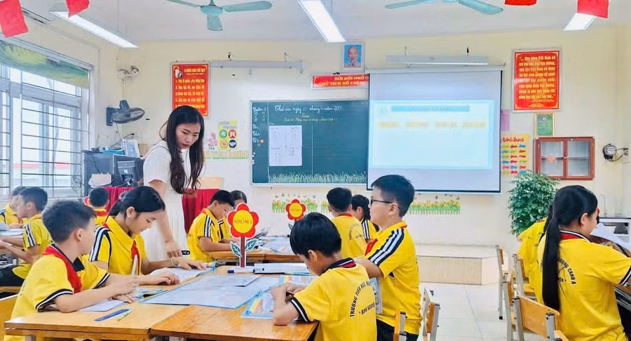 Trường Tiểu học Hương Canh A đẩy mạnh chuyển đổi số trong dạy và học.