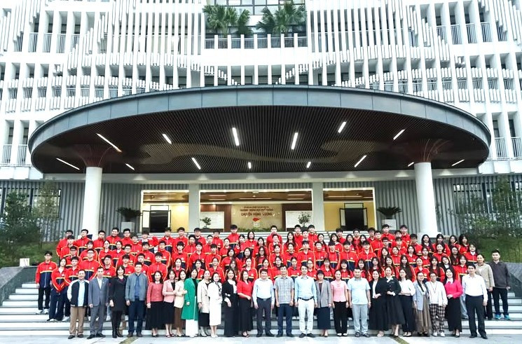 Trường THPT Chuyên Hùng Vương có 83 học sinh đoạt giải tại Kỳ thi chọn học sinh giỏi quốc gia năm học 2025 - 2026.