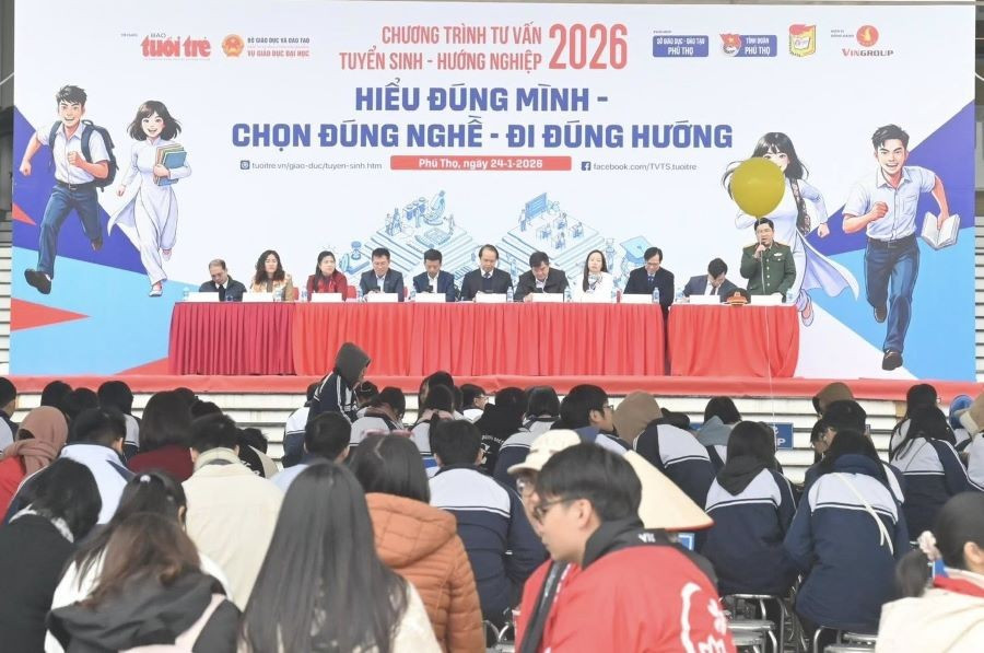 Chương trình thu hút nhiều học sinh tham gia.