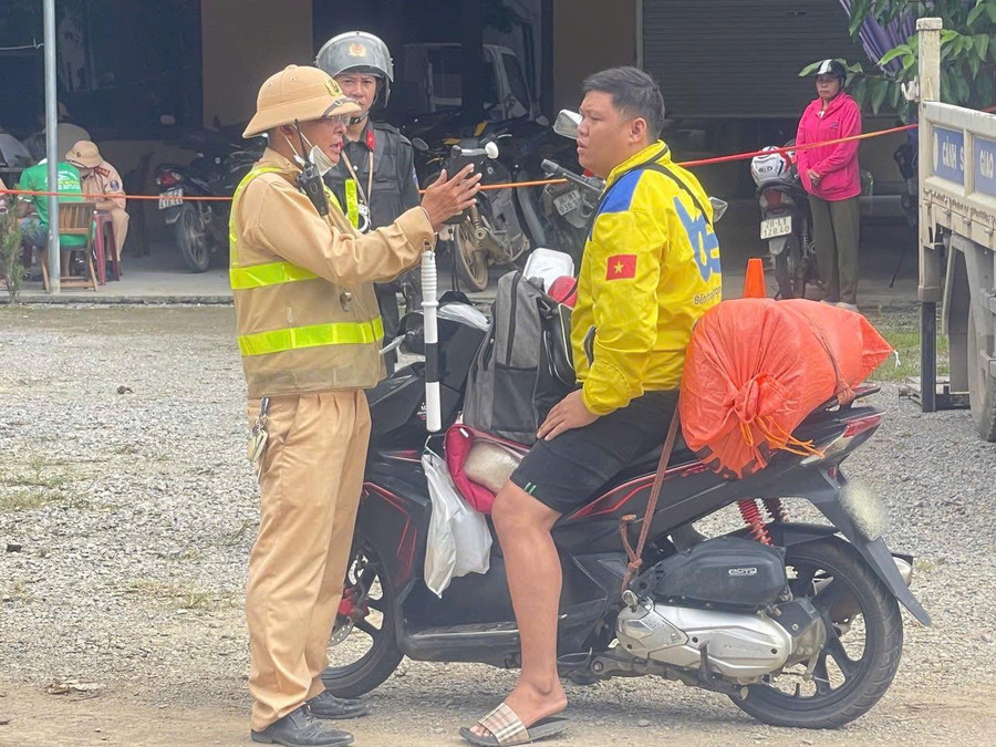 Lực lượng CSGT Công an tỉnh Phú Thọ tăng cường tuần tra, kiểm soát trật tự an toàn giao thông (ảnh: Công an tỉnh Phú Thọ).