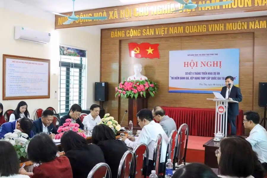 Quang cảnh hội nghị.