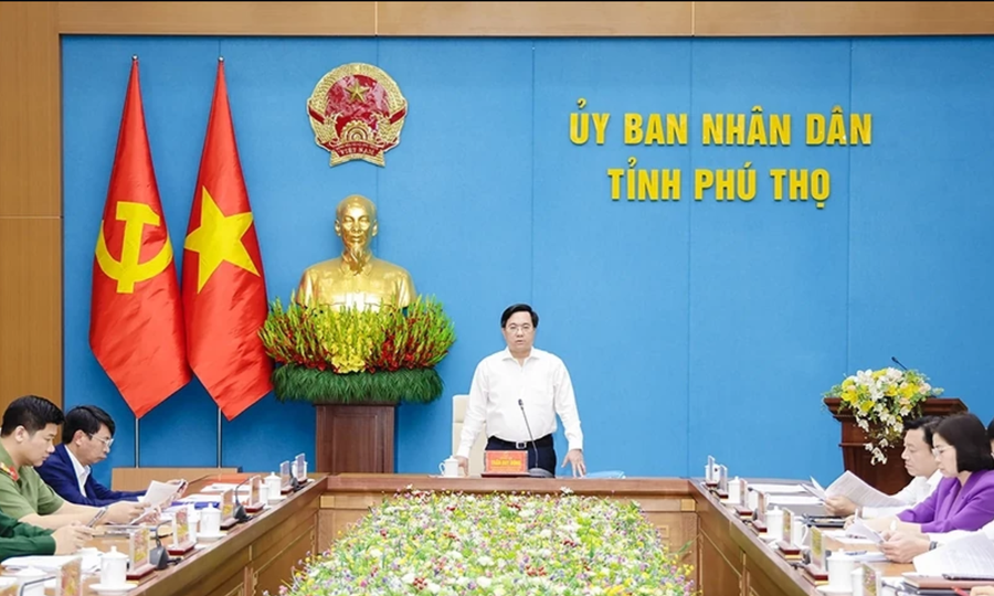 Ông Trần Duy Đông, Chủ tịch UBND tỉnh Phú Thọ phát biểu tại hội nghị.