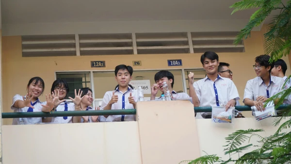 Học sinh TP Cần Thơ tham gia Kỳ thi tốt nghiệp THPT năm 2025. Ảnh: Q. Ngữ.