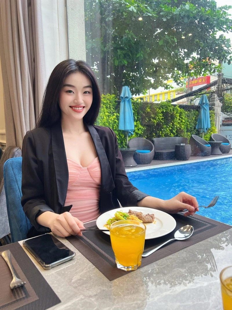 nguyen-thi-yen-nhi-09.jpg