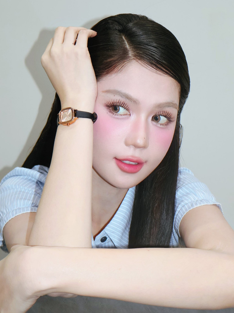 ngoc-trinh-2.jpg