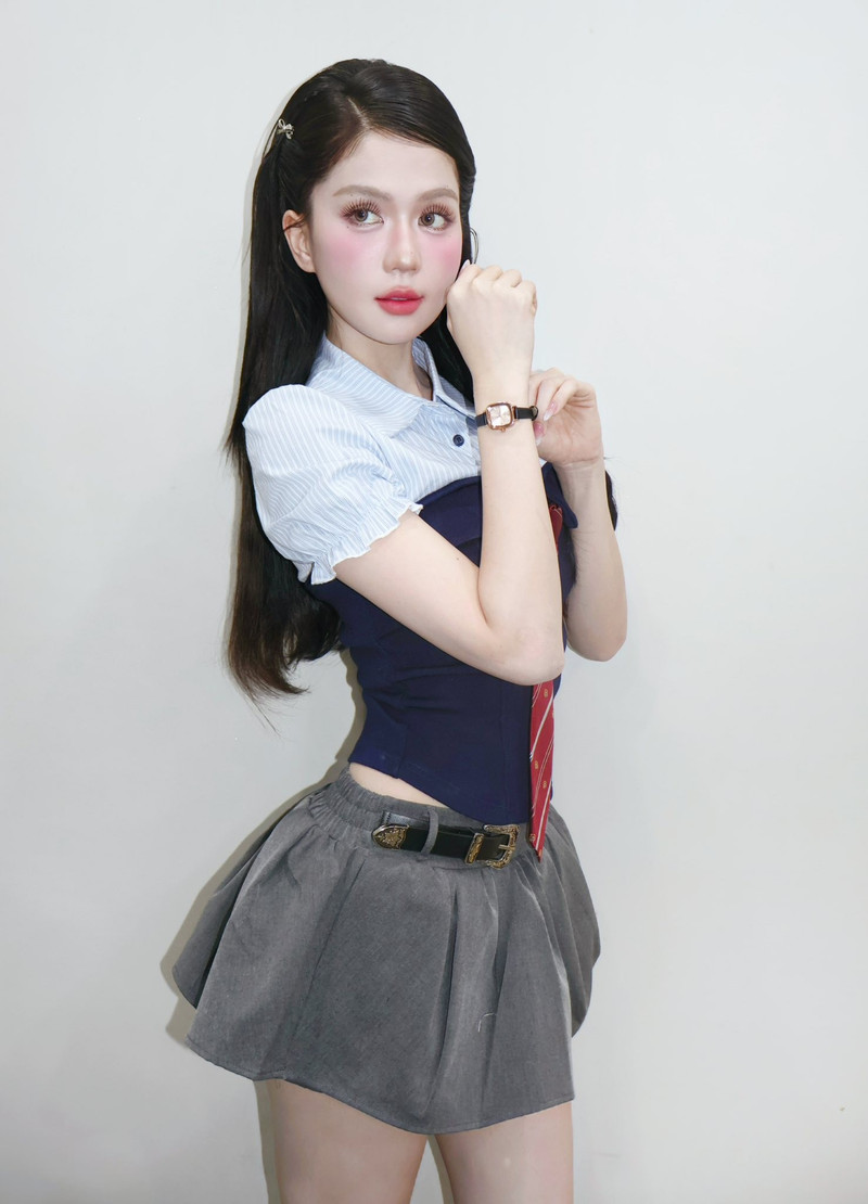 ngoc-trinh-8.jpg