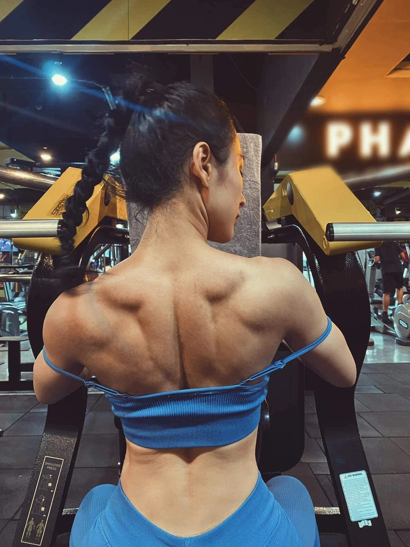 angela-phuong-trinh-011.jpg