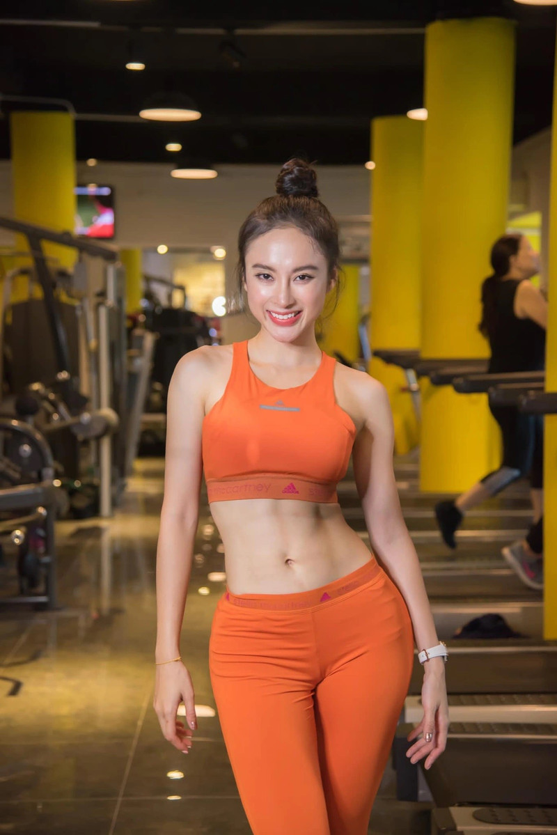 angela-phuong-trinh-010.jpg