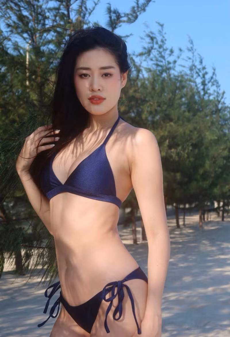 Có thể thấy, “đường đua bikini” không đơn thuần là màn khoe sắc mà còn là dịp để Hoa hậu Khánh Vân và các mỹ nhân thể hiện phong cách cá nhân. khanh-van-2.jpg