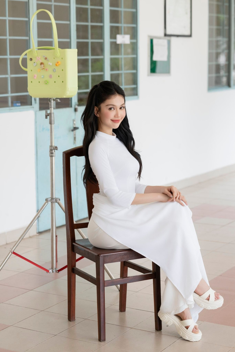 ngoc-trinh-7.jpg