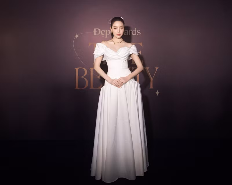 Theo Ban tổ chức, “Pretty Lady” không chỉ là giải thưởng tôn vinh nhan sắc, mà còn đề cao những giá trị cốt lõi của người phụ nữ hiện đại gồm lòng nhân ái, trí tuệ và bản lĩnh. thanh-thuy-2.jpg