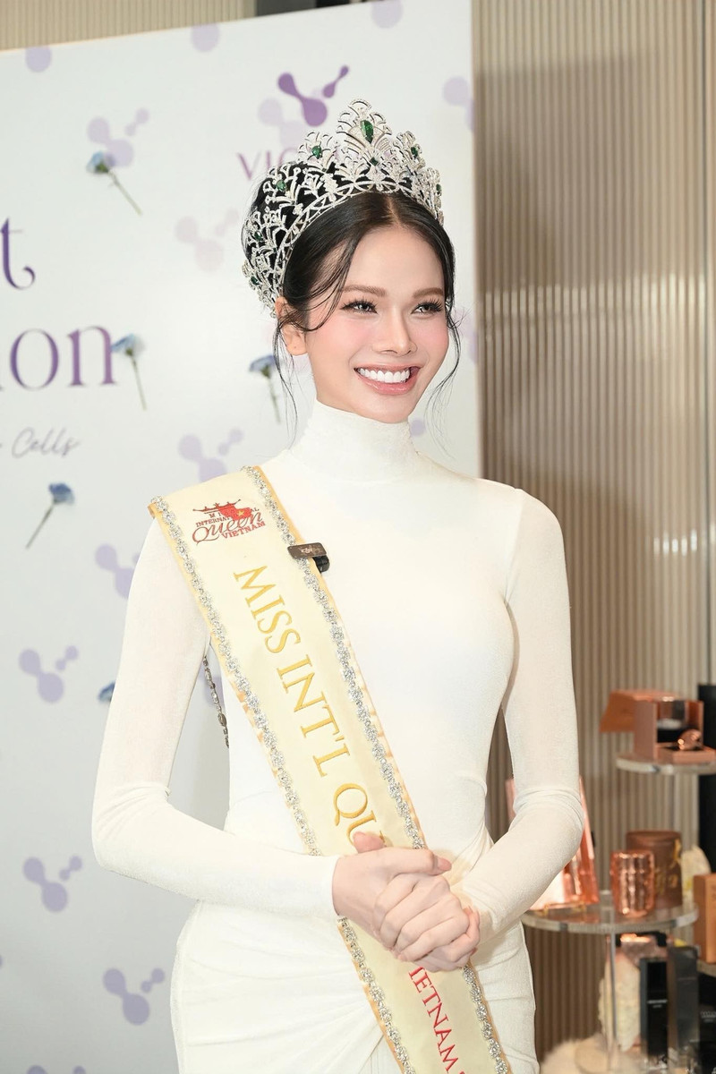 ha-tam-nhu-1.jpg