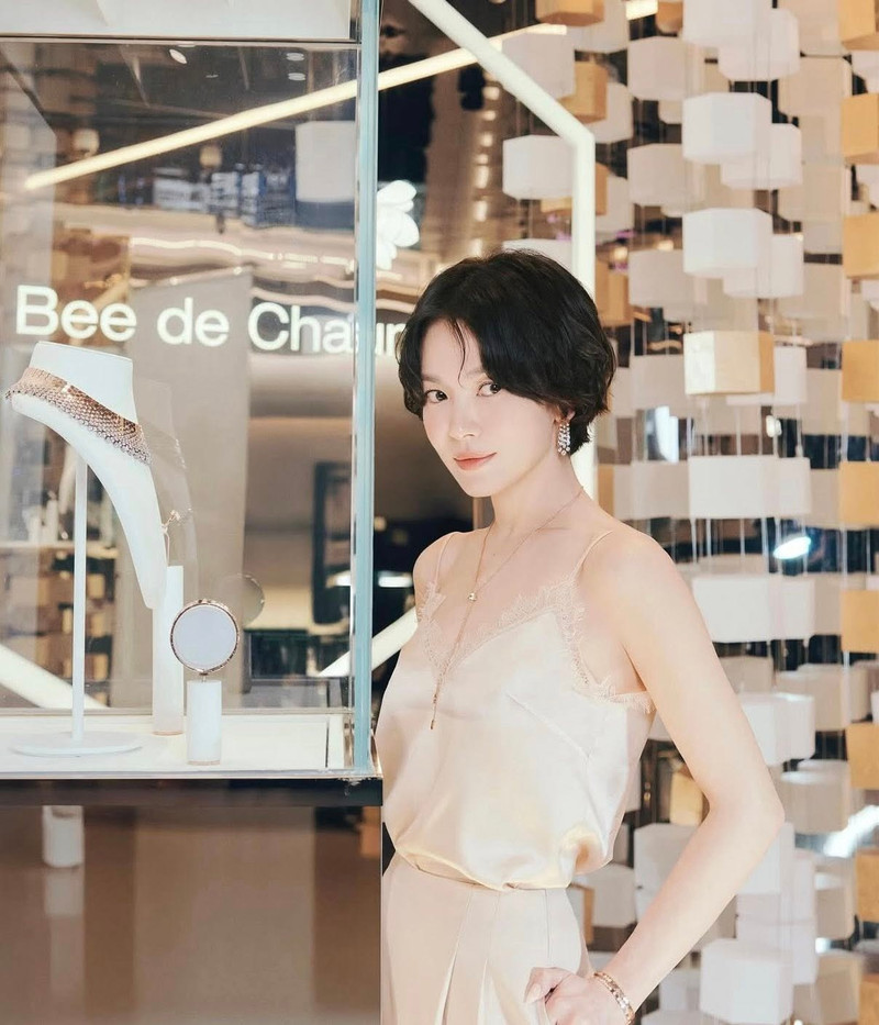 song-hye-kyo-3.jpg