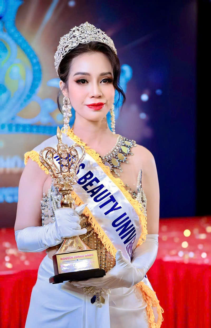 Người đẹp Thanh Hằng từng xuất sắc giành được cú đúp giải thưởng cao nhất là Hoa hậu sắc đẹp hoàn vũ qua ảnh. e74086ab-cdd0-407e-a1f2-b30e650266b7.jpg