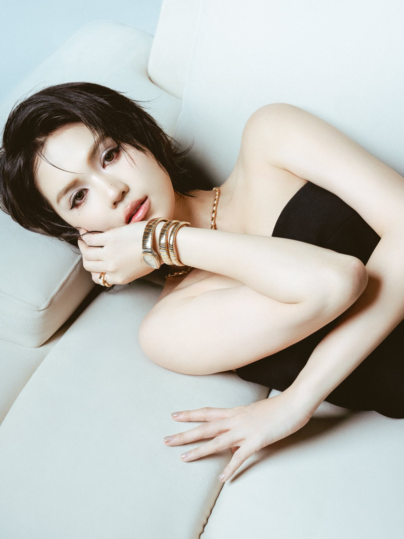 ngoc-trinh-2.jpg