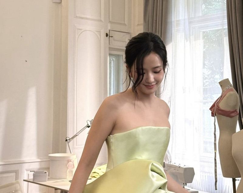 jisoo-1.jpg