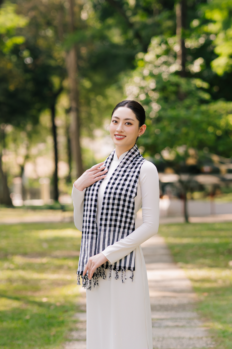 luong-thuy-linh-30-12.png