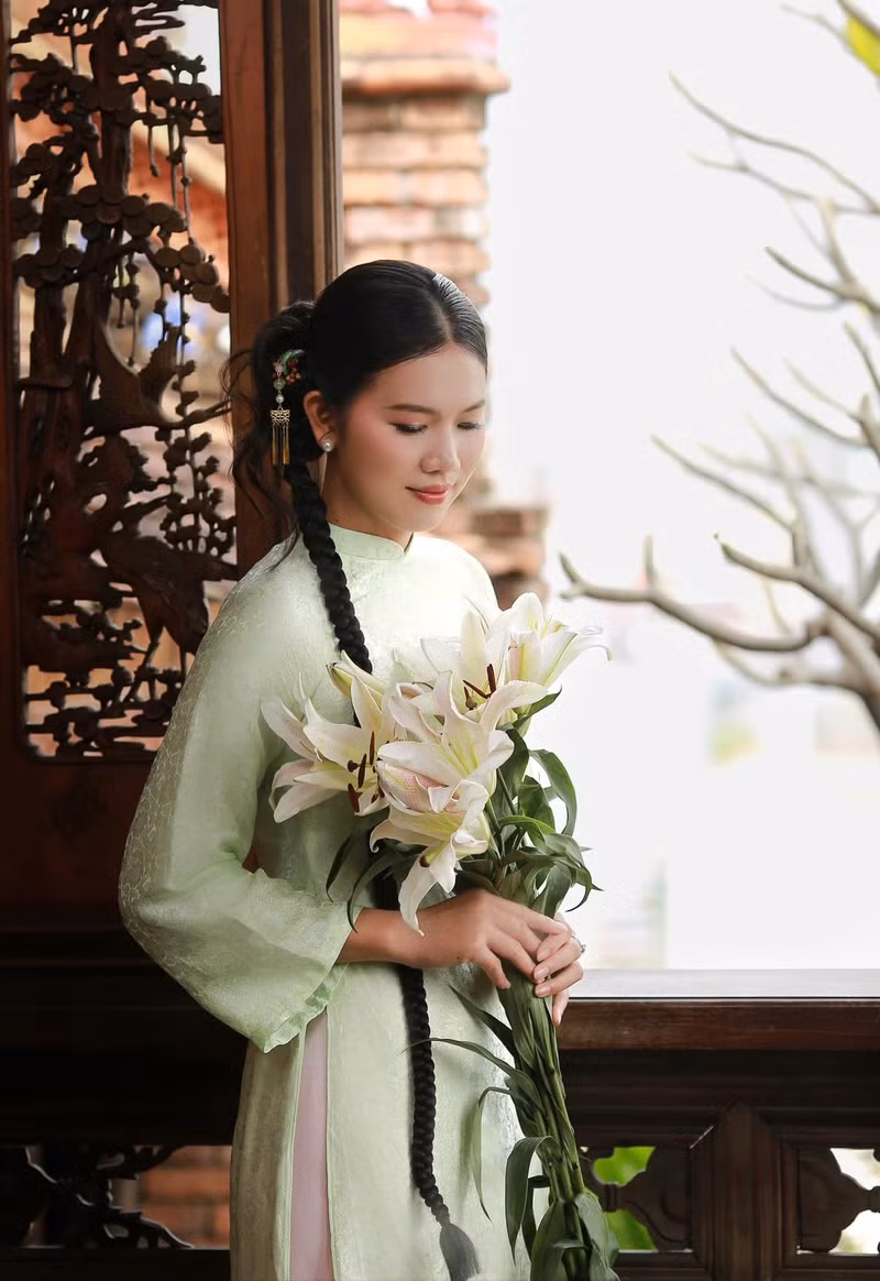 Mới đây, cô gái vàng của bơi lội Việt Nam Nguyễn Thị Ánh Viên gây chú ý khi tung bộ ảnh rạng rỡ đón Tết. anh-vien-1.jpg