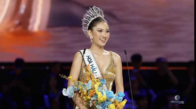 miss-cosmo-vietnam-07.jpg