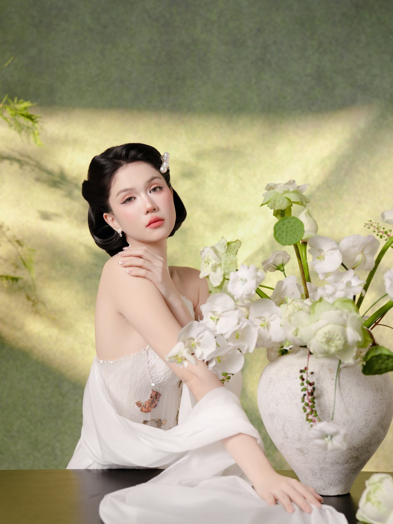 ngoc-trinh-1.jpg