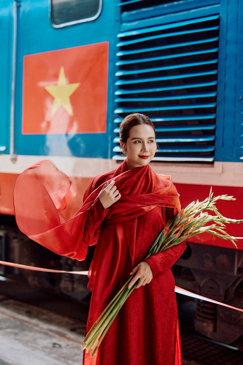 huyen-lizzie-2.jpg