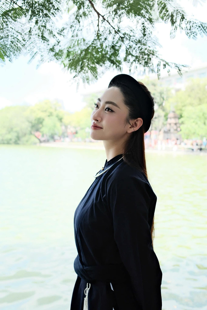 luong-thuy-linh-10.jpg