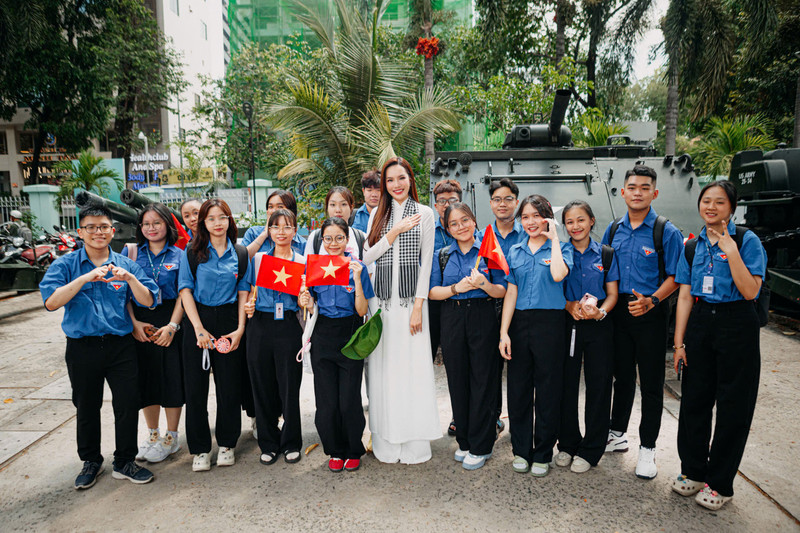 le-hoang-phuong-11.jpg