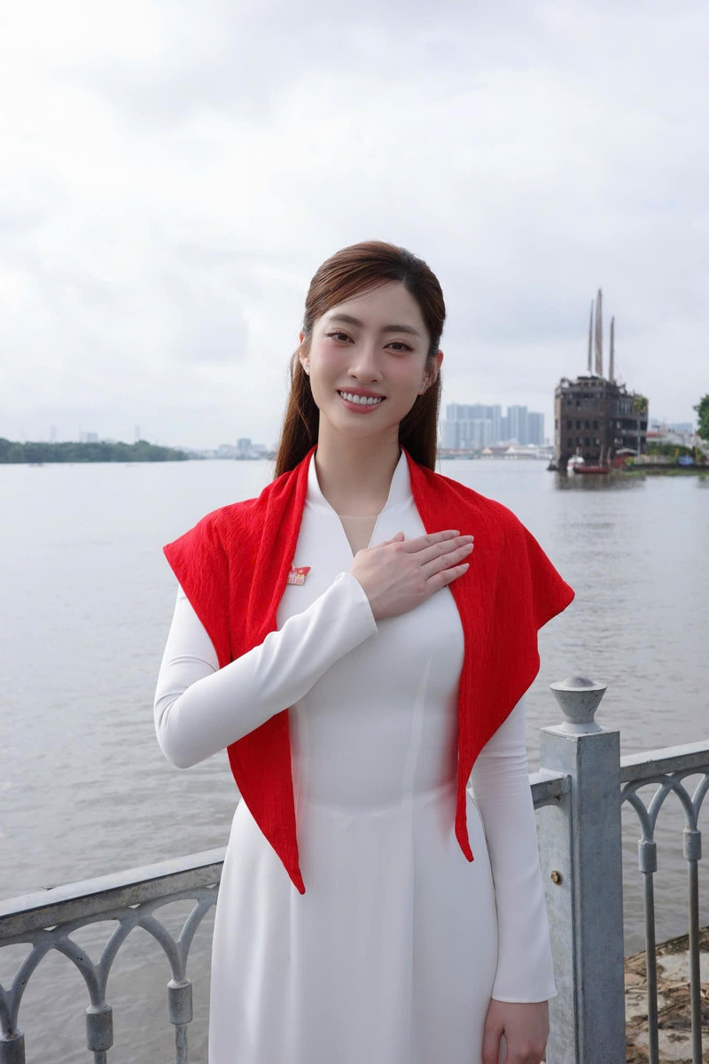 luong-thuy-linh-1.jpg