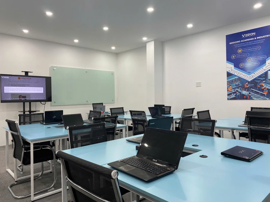 Sinh viên theo học tại Viện sẽ có cơ hội tiếp cận công nghệ tiên tiến, thực hành trên thiết bị hiện đại.