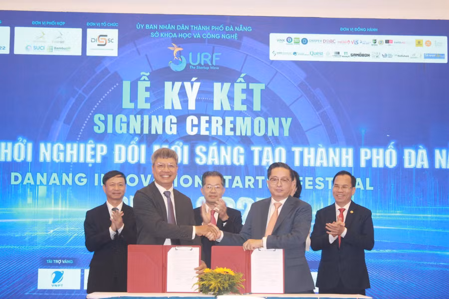 Ký kết Biên bản ghi nhớ hợp tác giữa UBND TP Đà Nẵng và Tập đoàn CT Group.