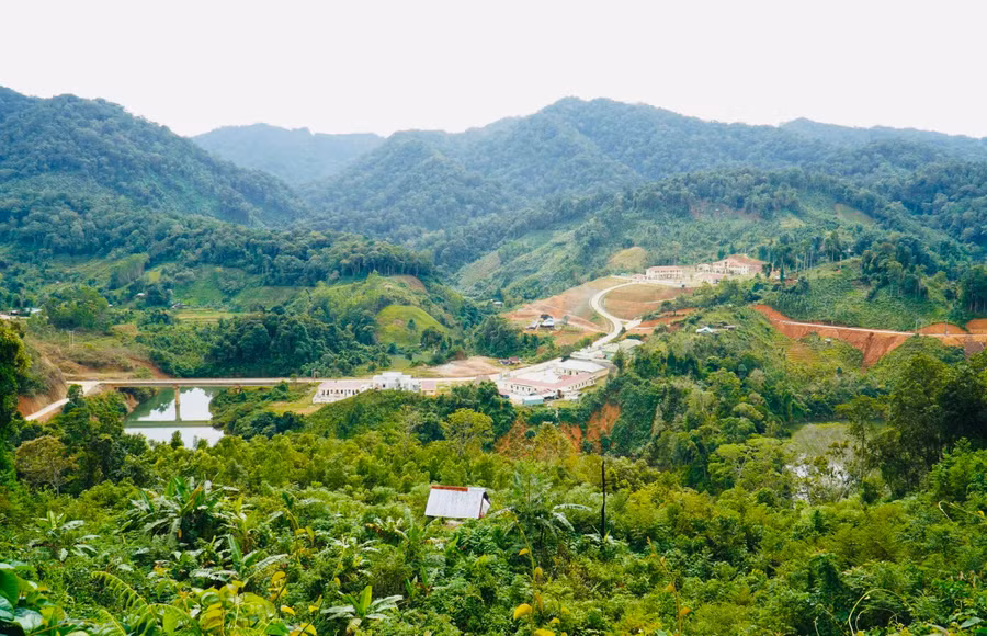 Thôn Abaah 1 (xã Hùng Sơn), khu vực dự kiến xây dựng trường mới. Ảnh: Cổng thông tin điện tử UBND TP Đà Nẵng