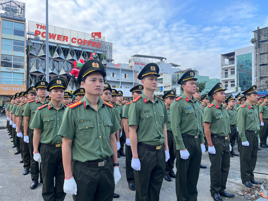 Lực lượng Công an TP Đà Nẵng ra quân mở đợt cao điểm tấn công, trấn áp tội phạm.