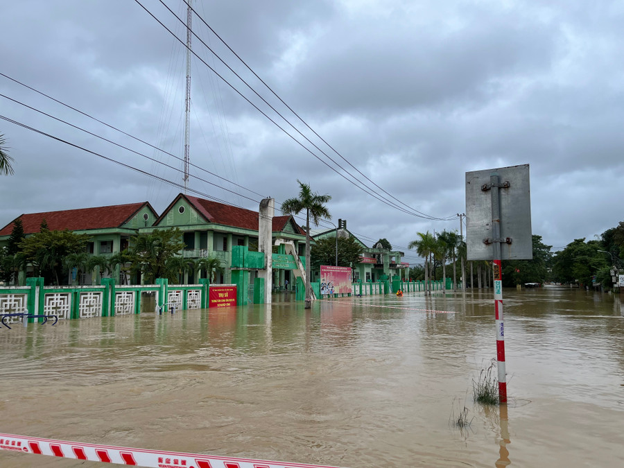 Mưa lớn những ngày qua gây ngập lụt nặng tại Đà Nẵng.