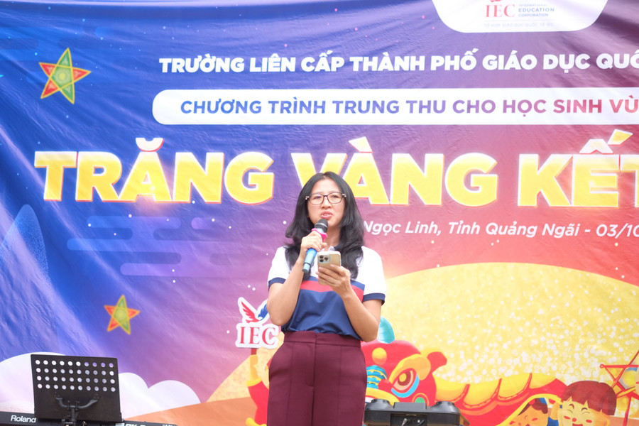 Bà Lê Thị Mai Anh - Giám đốc điều hành Trường liên cấp thành phố giáo dục quốc tế - IEC Quảng Ngãi. dscf4841.jpg
