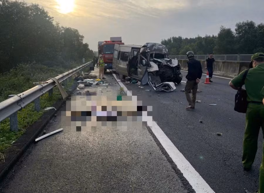 Hiện trường vụ tai nạn. 