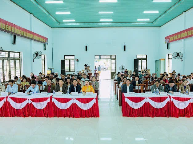 Lễ khai giảng lớp trung cấp ngành Nông nghiệp công nghệ cao.