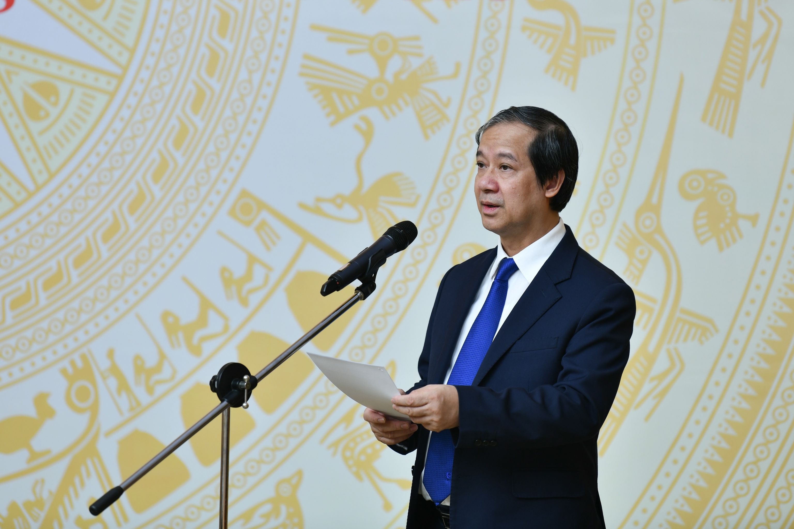 Bộ trưởng Bộ GD&amp;ĐT Nguyễn Kim Sơn.