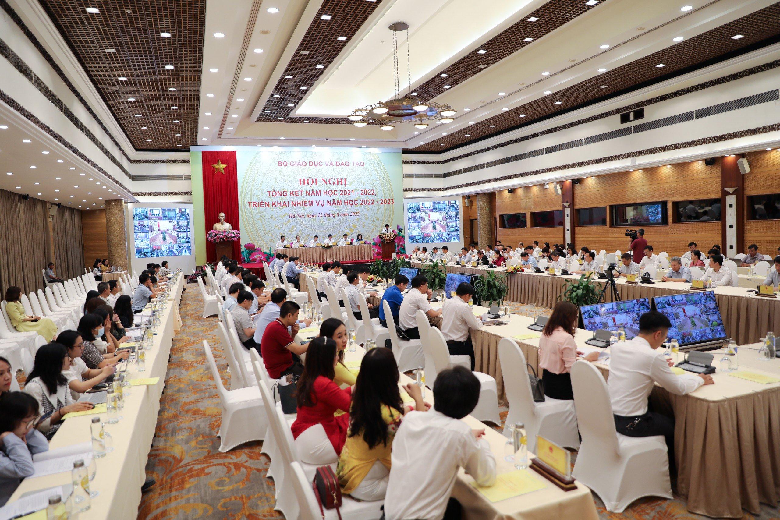 Các đại biểu tham dự hội nghị tại điểm cầu Hà Nội. Các đại biểu tham dự hội nghị tại điểm cầu Hà Nội.