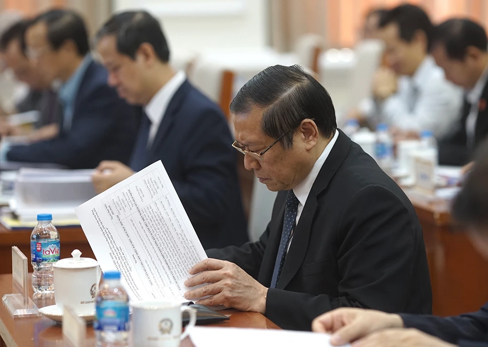 Đại biểu dự Hội nghị tại điểm cầu Bộ Giáo dục và Đào tạo.