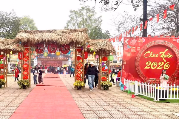 Trường Tiểu học Sơn Đông, hoạt động trải nghiệm “Xuân gắn kết - Tết sum vầy” cho học sinh.