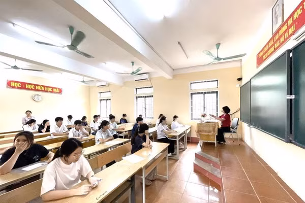 Phú Thọ công bố điểm chuẩn lớp vào 10, khẩn trương hoàn tất thu hồ sơ